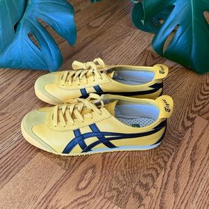 Onitsuka Tiger yellow and black ‘Kill Bill’ sneakers.